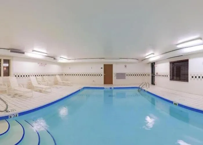 Express Chicago Northwest-vernon Hills By Ihg Hotel Vernon Hills