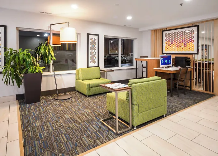 Express Chicago Northwest-vernon Hills By Ihg Hotel Vernon Hills