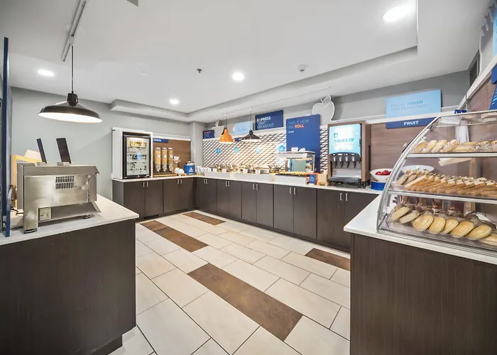 Hotel Express Chicago Northwest-vernon Hills By Ihg