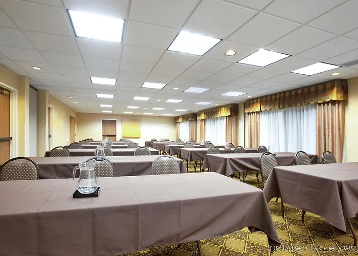 Express Chicago Northwest-vernon Hills By Ihg Hotel Vernon Hills
