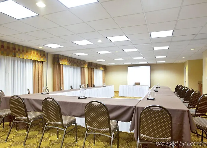 Hotel Express Chicago Northwest-vernon Hills By Ihg