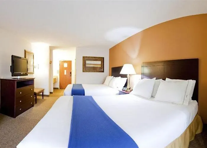 Express Chicago Northwest-vernon Hills By Ihg Hotel